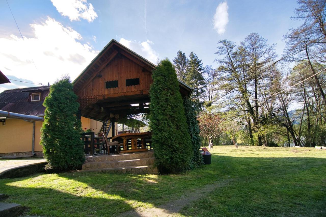 Motel Seaca Calimanesti Exterior photo